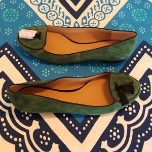 New Ann Taylor flats with tassel.
